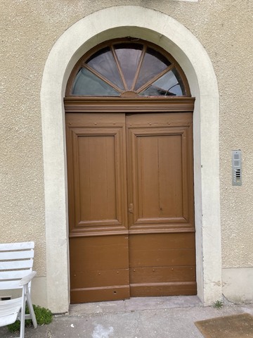 Rénovation d’une porte en bois